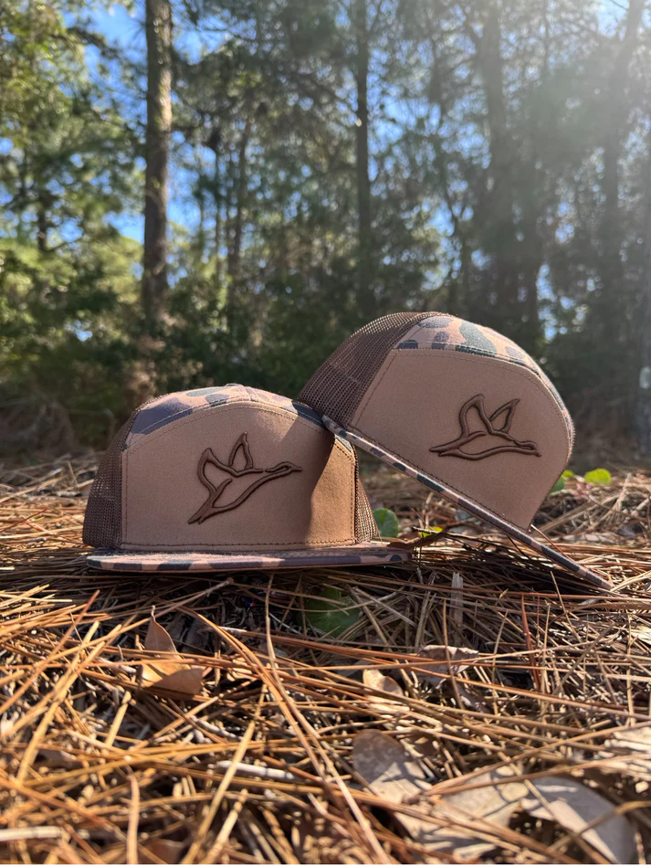 7 Panel Delta/Chocolate