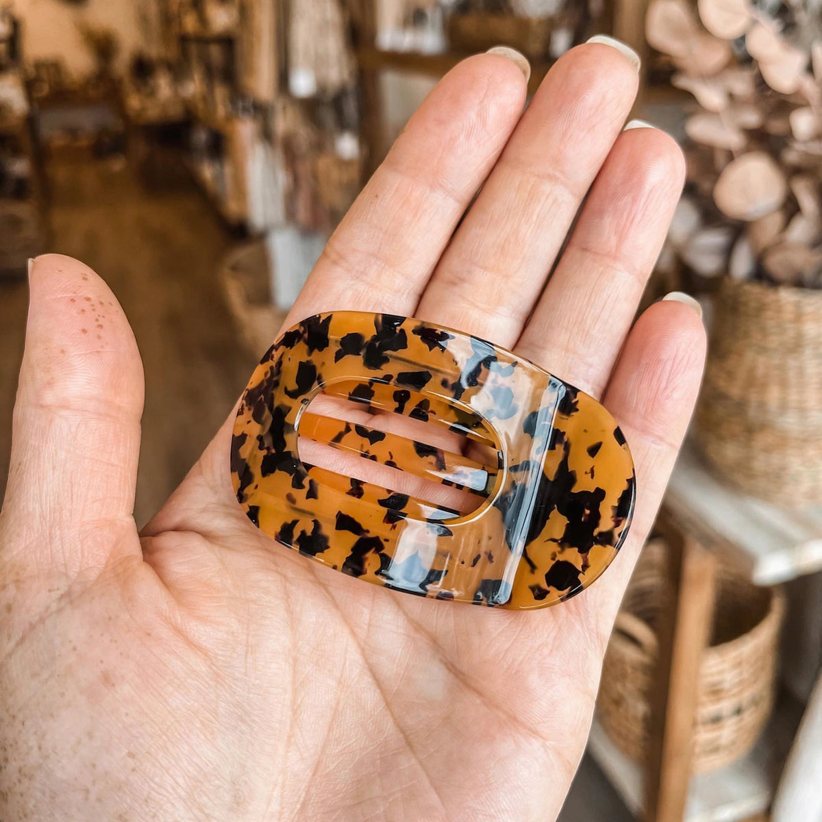 Large Flat Round Hair Clip