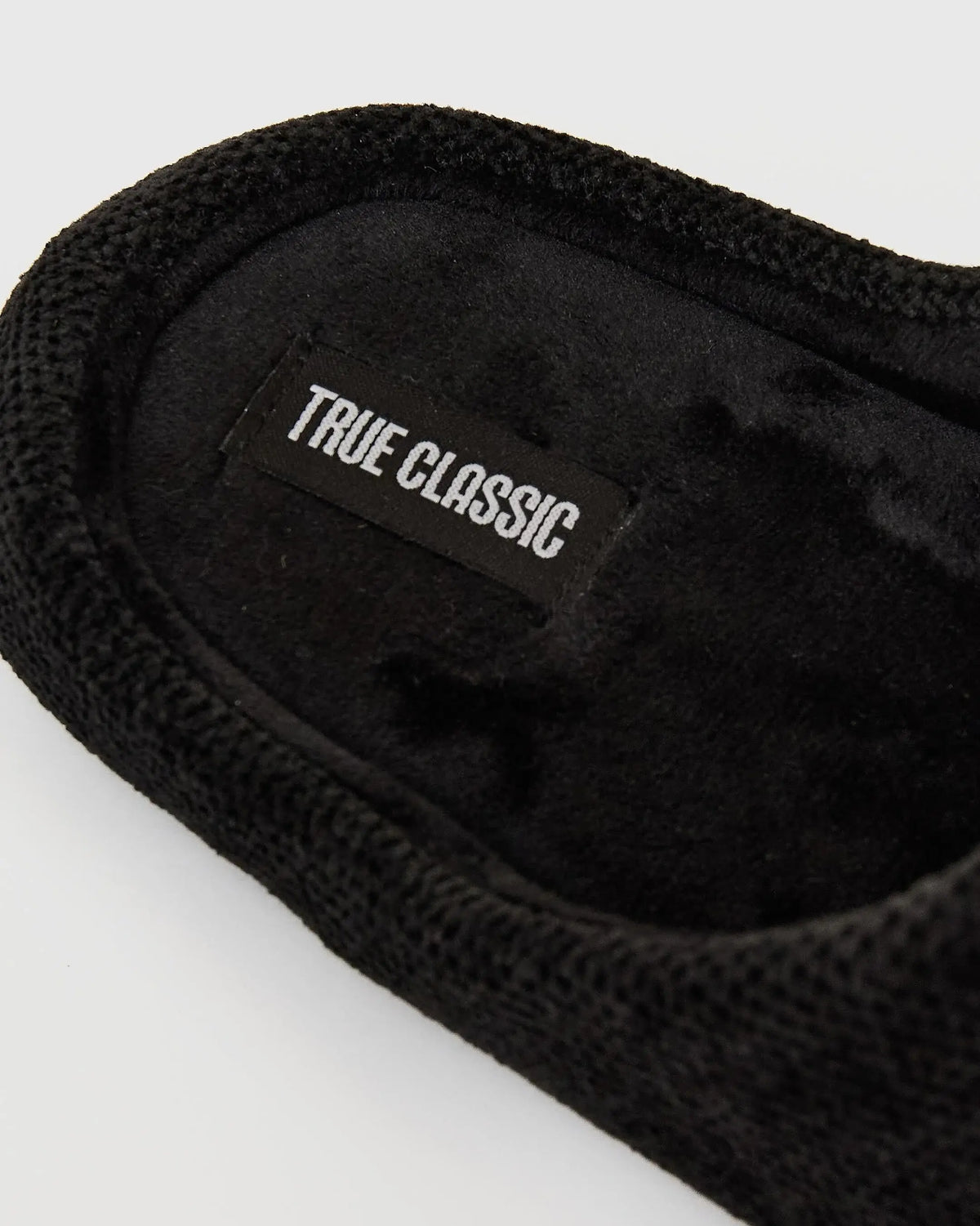 True Classic - Slippers | Black, view 8