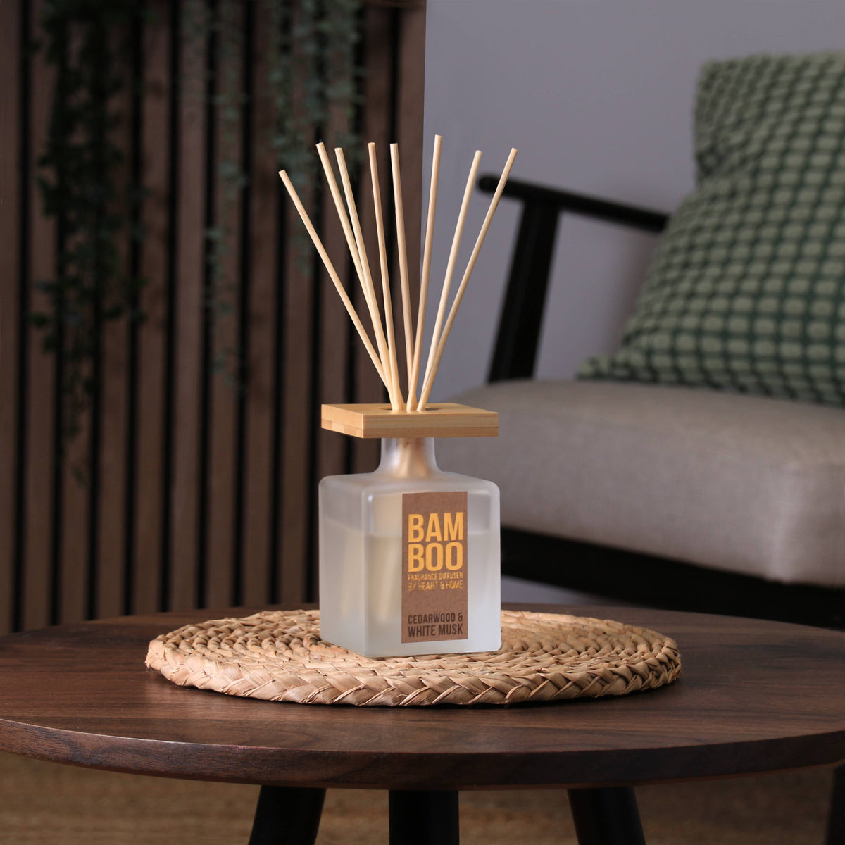 BAMBOO Cedarwood & White Musk - Reed Diffuser - 2.8 oz, view 2