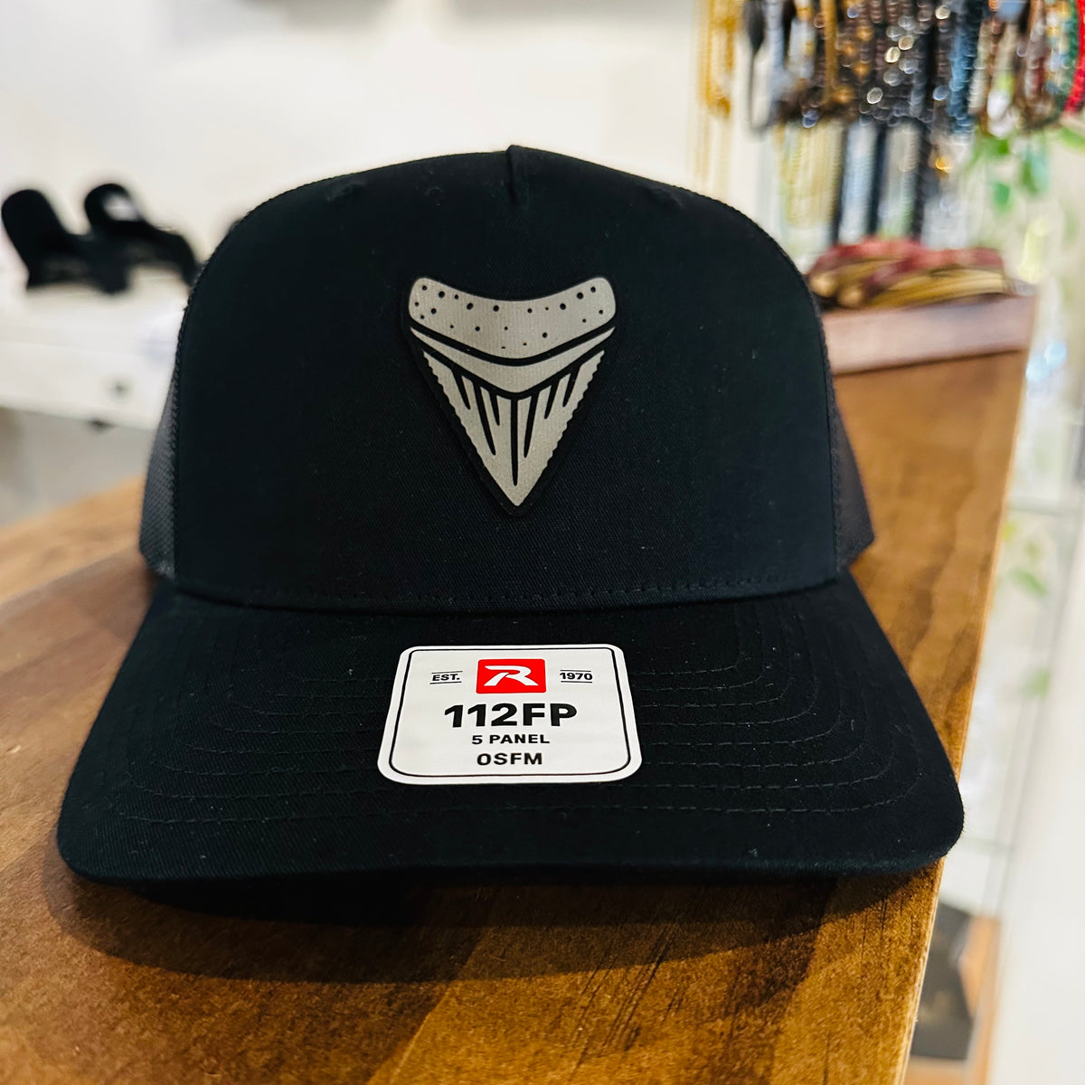 Meg Tooth Coastal Hat - Black
