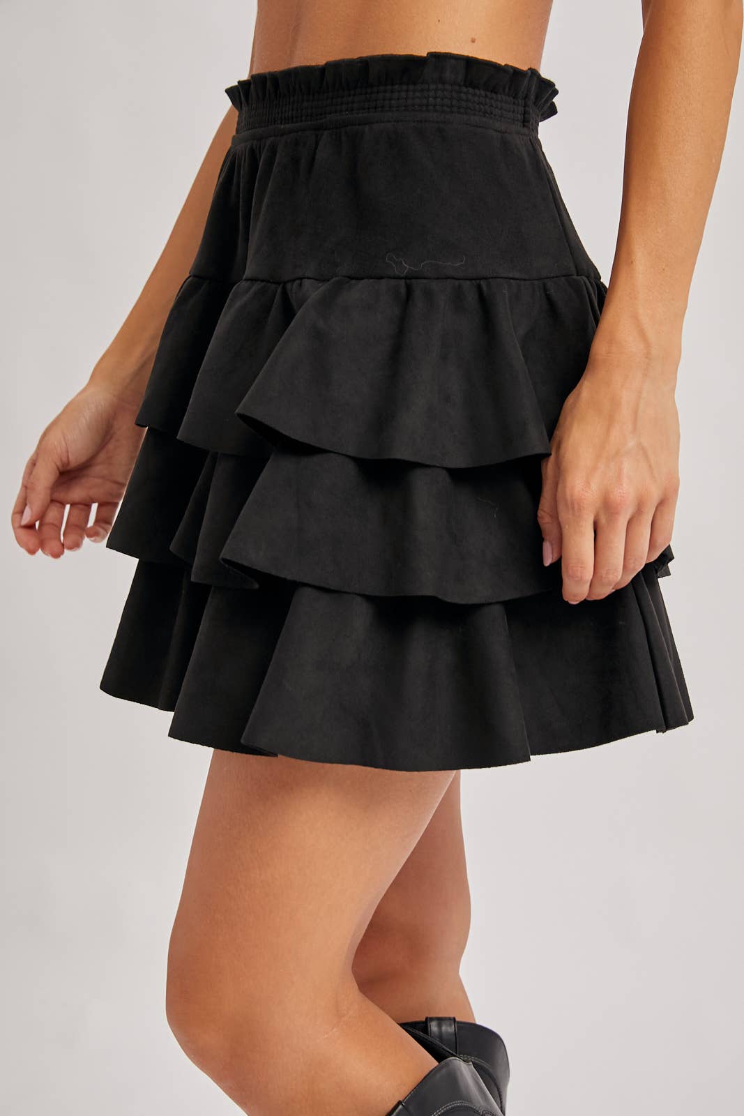 FAUX SUEDE TIERED RUFFLE PAPERBAG WAISTBAND MINI SKIRT
