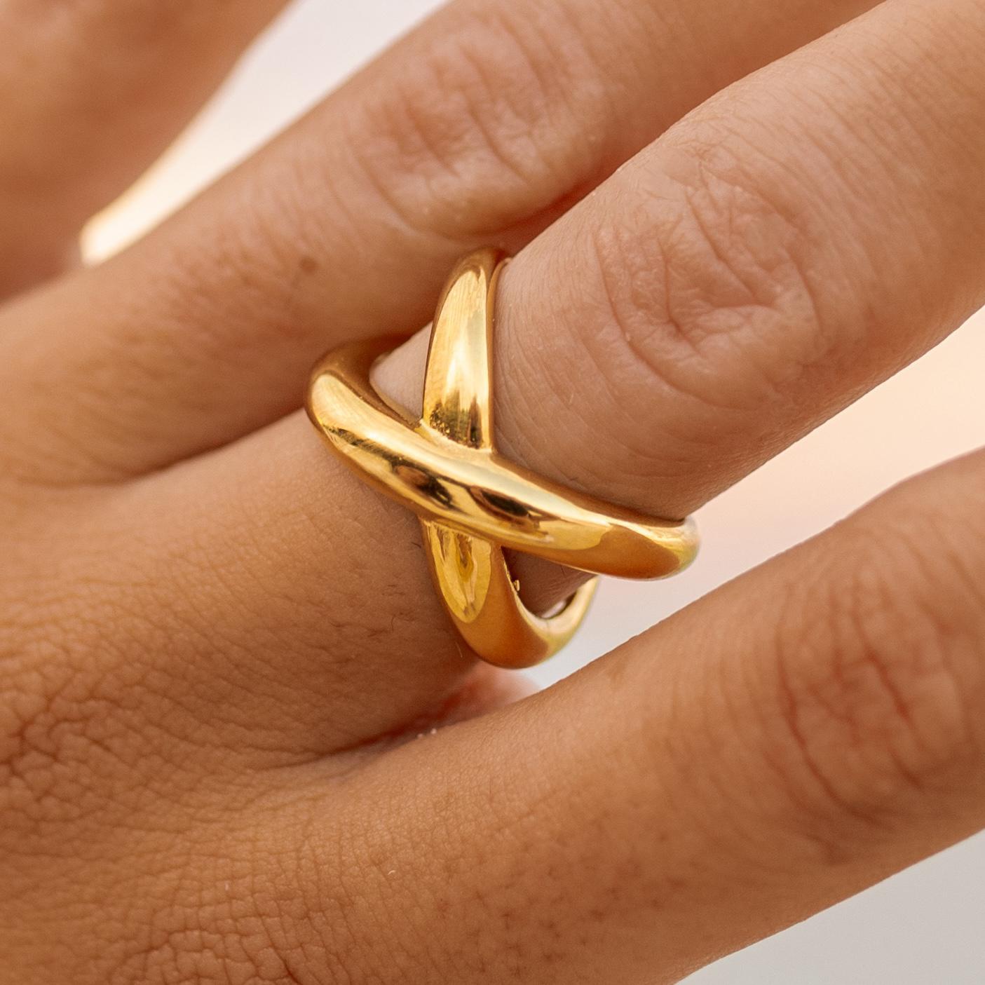 Trove 18K Gold Ring