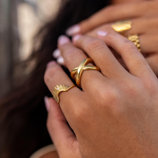 Trove 18K Gold Ring