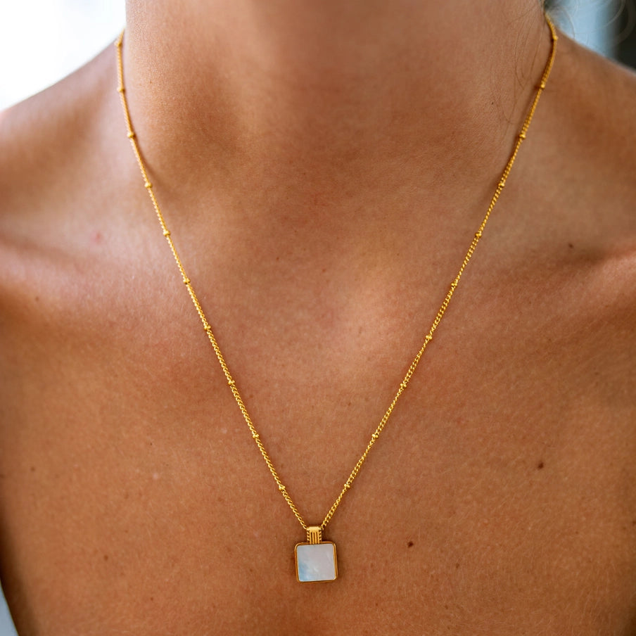 ALCO Endlessly Creating Necklace