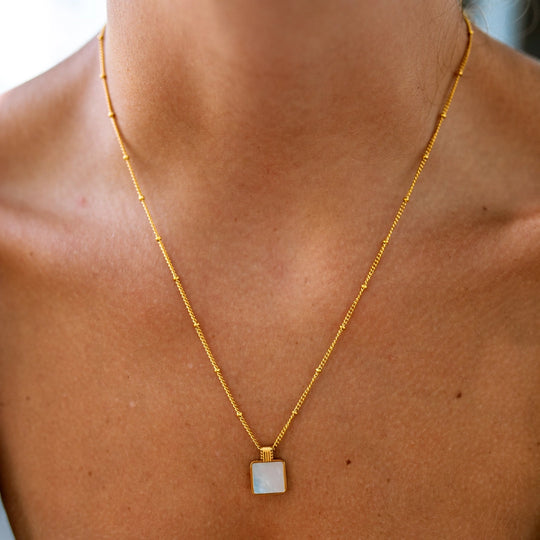 ALCO Endlessly Creating Necklace