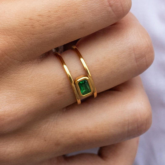 Emerald Green Estate Ring