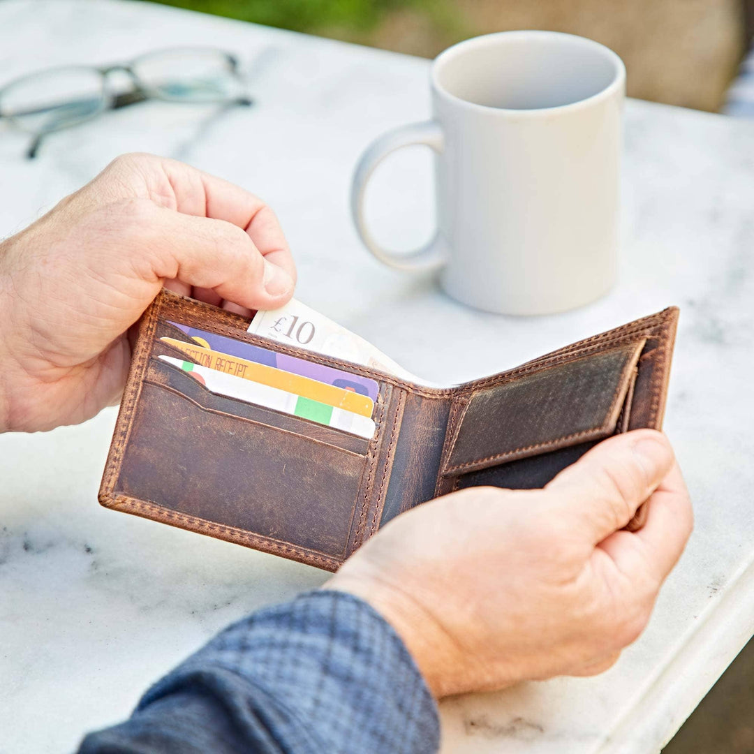 Handmade Buffalo Leather Wallet - Rust & Refined