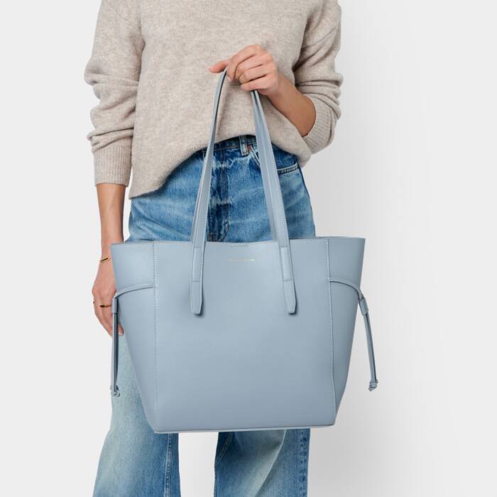 Ashley Tote Bag in Dusty Blue