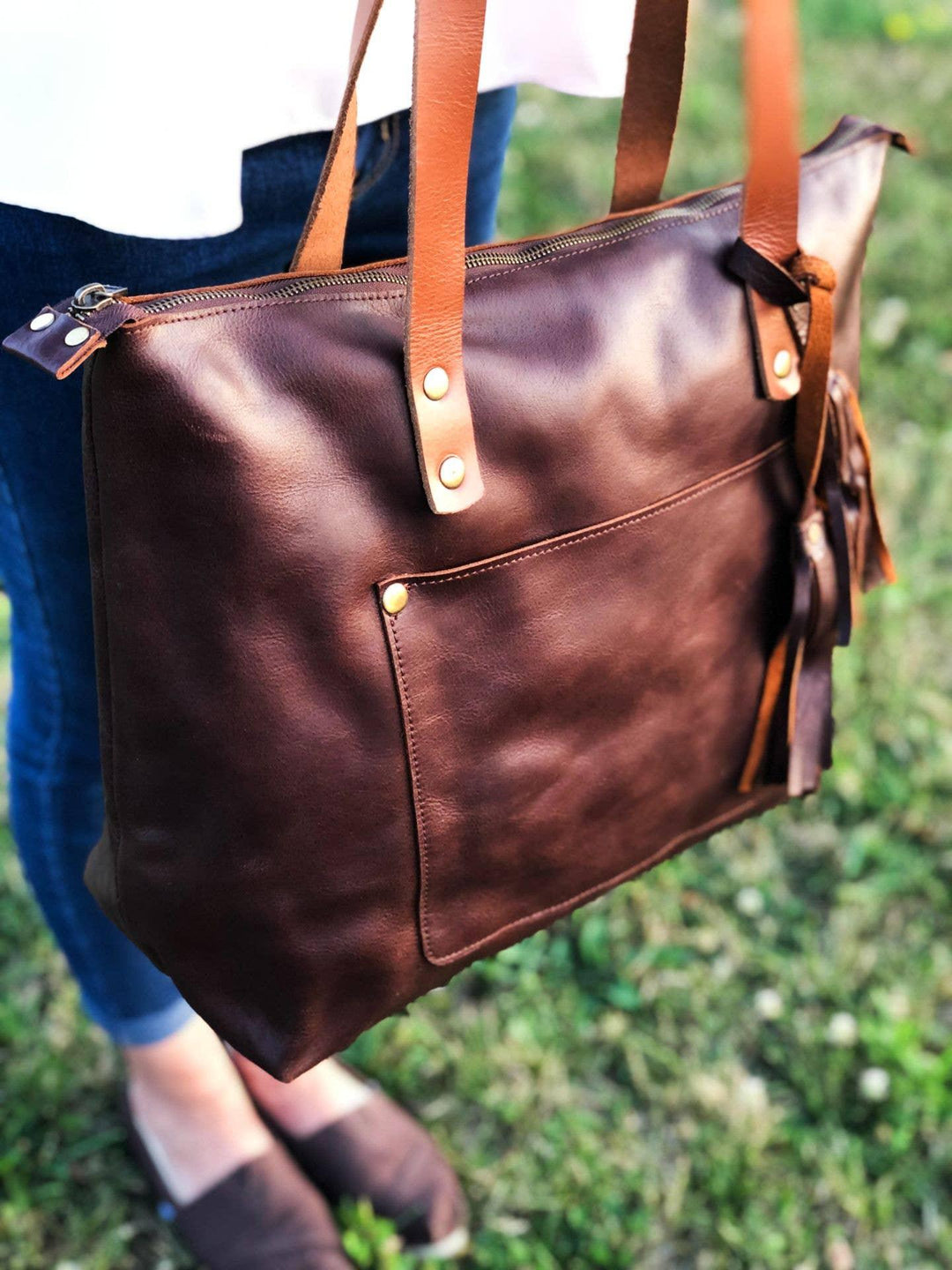 Leather Tote with Zipper - Medium / Saddle Brown - Rust & Refined