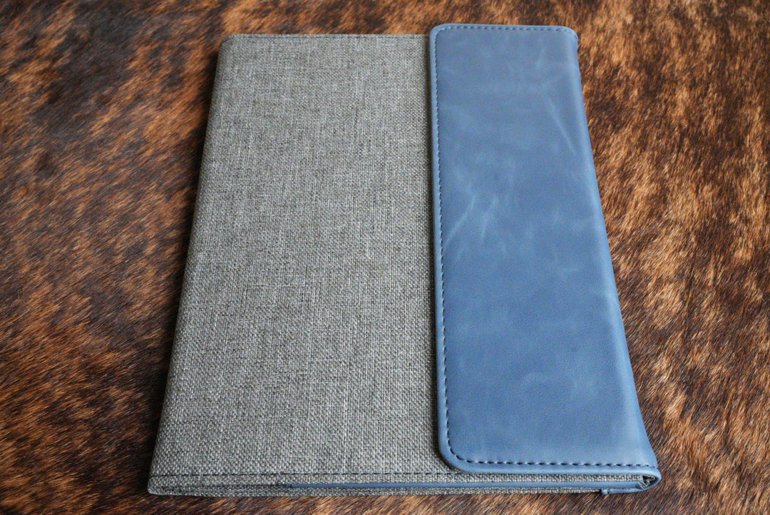 https://cdn.shopify.com/s/files/1/0780/1605/3523/files/padfolios-heritage-collection-premium-leatherette-3841554.jpg?v=1775764458