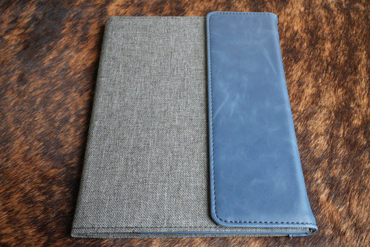 https://cdn.shopify.com/s/files/1/0780/1605/3523/files/padfolios-heritage-collection-premium-leatherette-3841554.jpg?v=1775764458