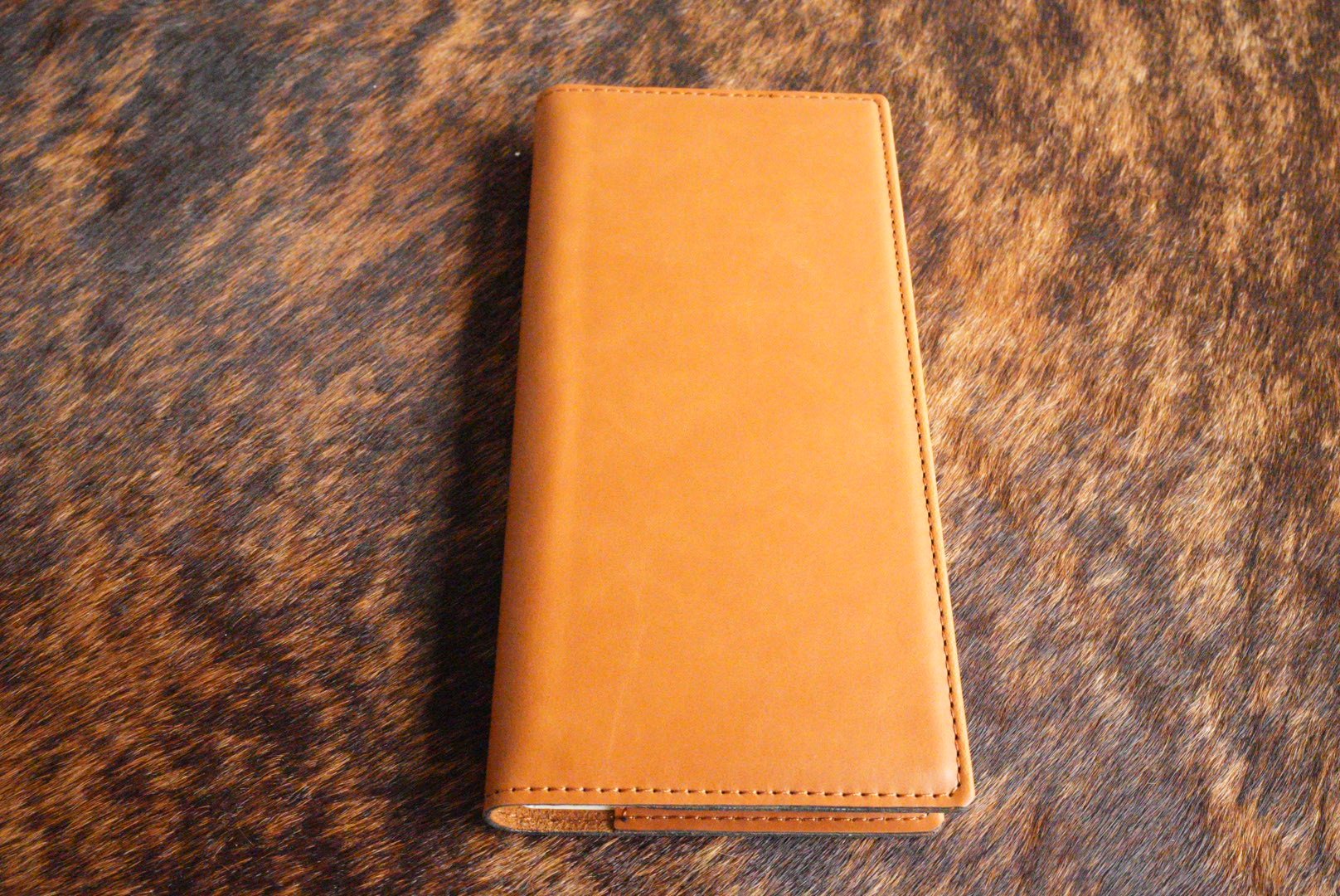 https://cdn.shopify.com/s/files/1/0780/1605/3523/files/tally-books-heritage-collection-premium-leatherette-1892040.jpg?v=1775764456