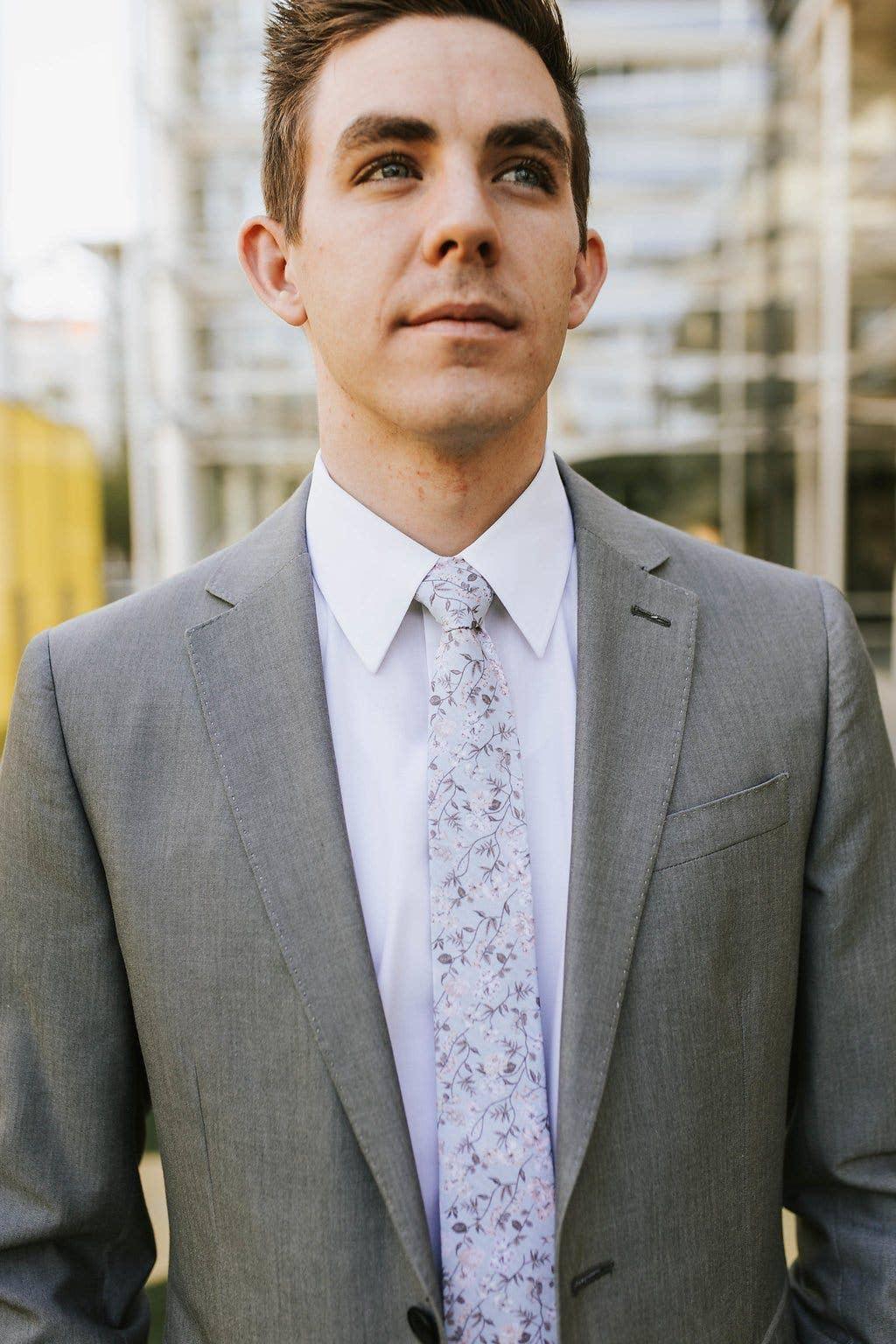 Tough Apparel - Jones - Mint Green Floral Tie: 2.5" Slim/Skinny Tie - Rust & Refined