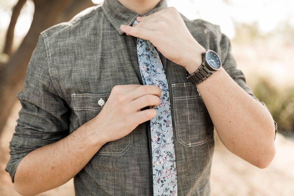 Tough Apparel - Jones - Mint Green Floral Tie: 2.5" Slim/Skinny Tie - Rust & Refined