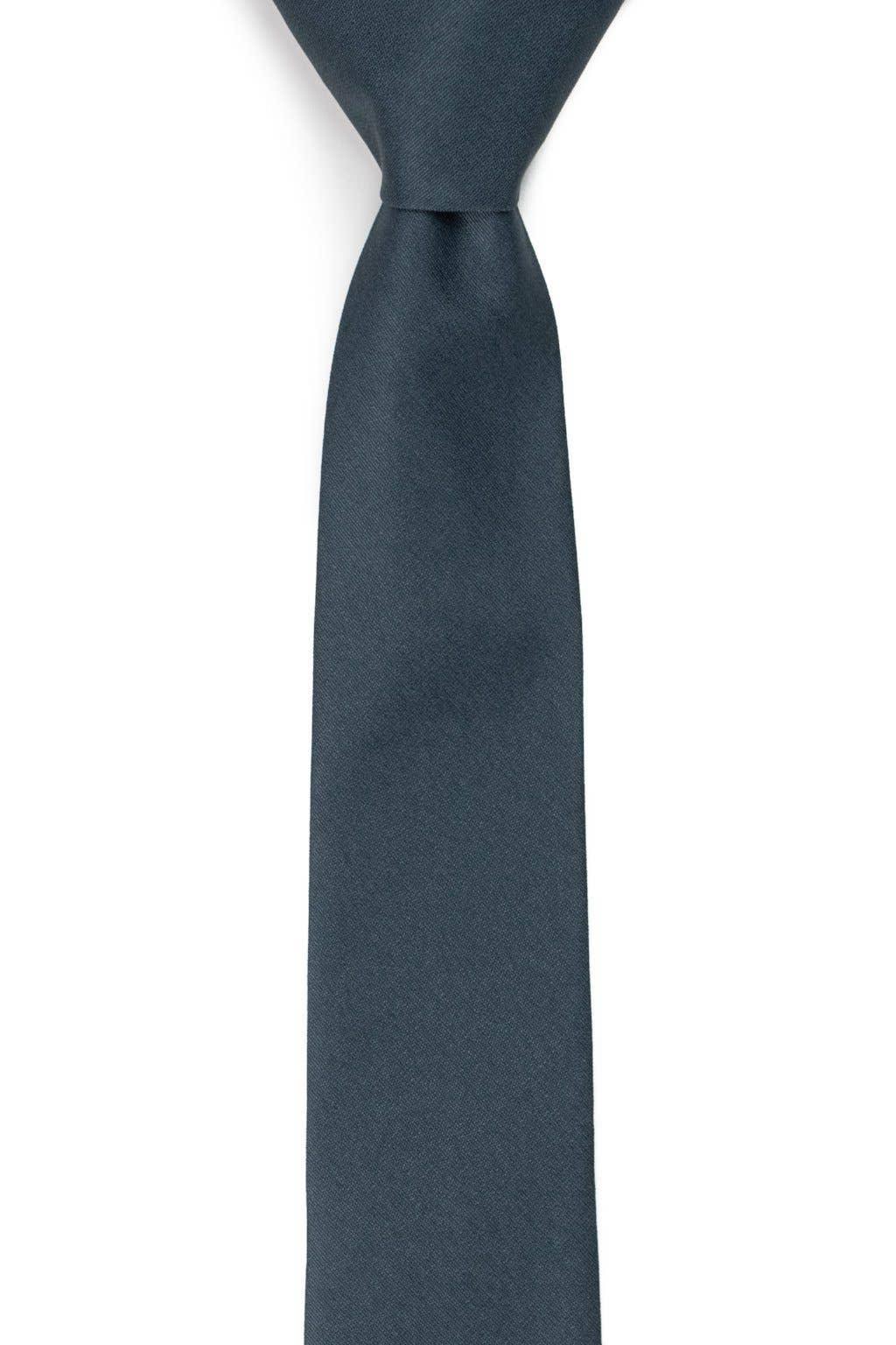 Tough Apparel - Smoke - Deep Charcoal Tie: 2.5" Slim/Skinny Tie - Rust & Refined