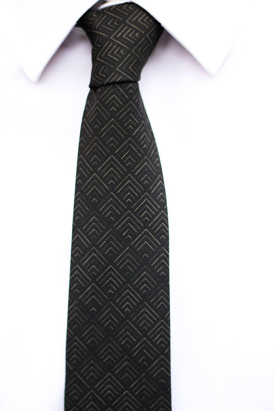 Tough Apparel - Vogue – Subtle Gold and Black Tie: 3.25" Standard Tie - Rust & Refined