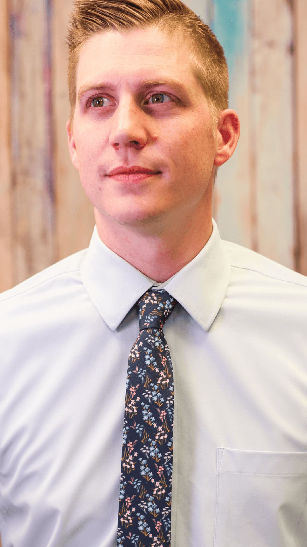 Tough Apparel - Willow - Blue Daisy Floral Tie: 3.25" Standard Tie - Rust & Refined